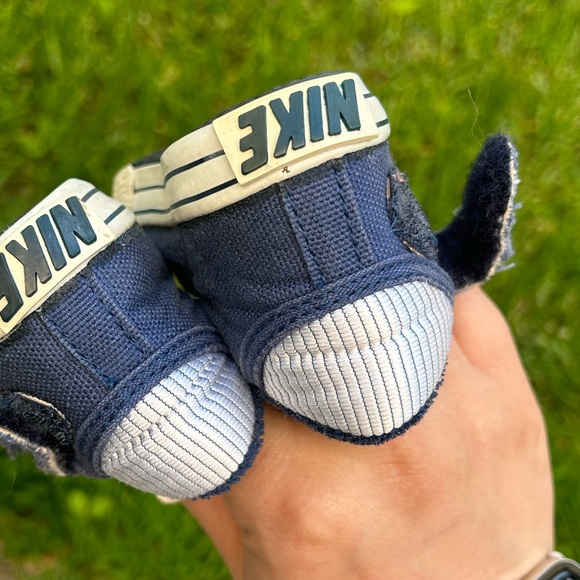 Nike Vintage 1980’s canvas baby high tops. Size 3c - Picture 9 of 11